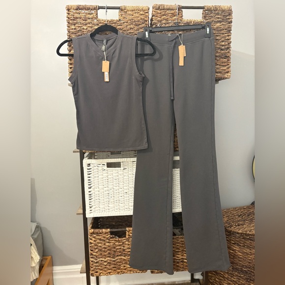 SKIMS new vintage tank and French Terry flare sweatpants in ASH MATCHING Set
